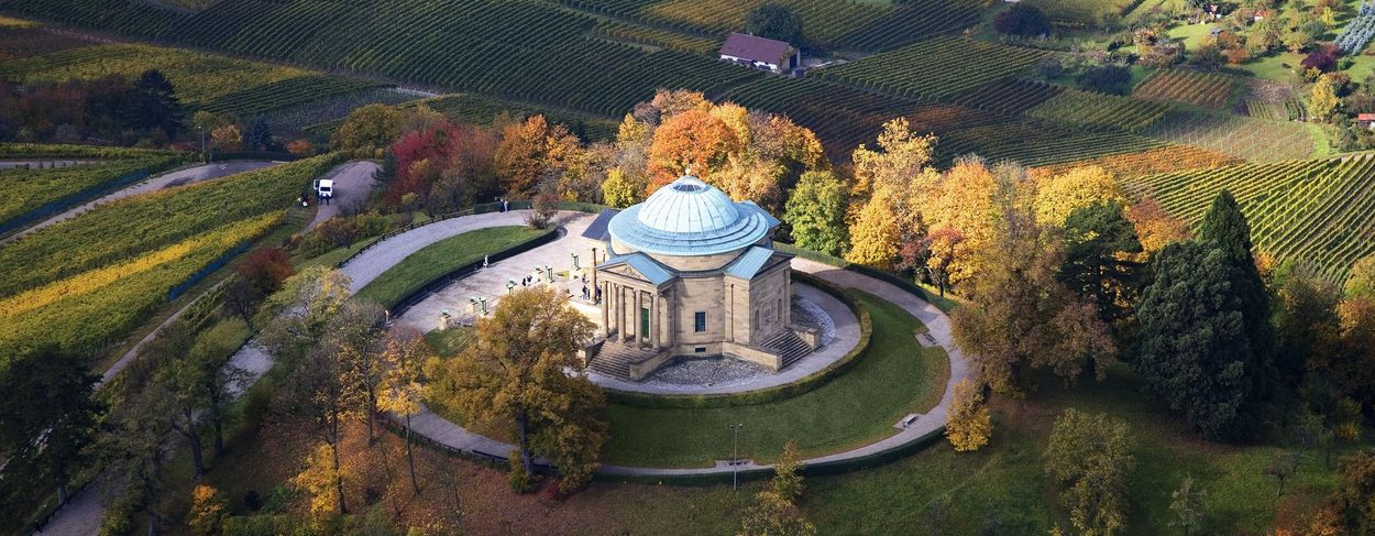Grabkapelle auf dem Württemberg, Luftaufnahme