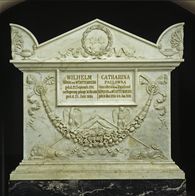 Sarkophag in der Grabkapelle auf dem Württemberg